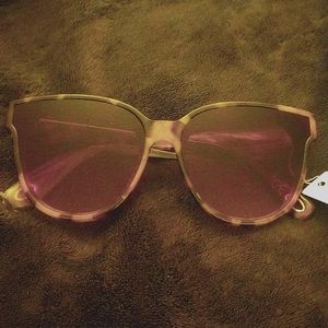 Lele Sadoughi - Tortoise Brooklyn Sunglasses with Pouch- Brand New!